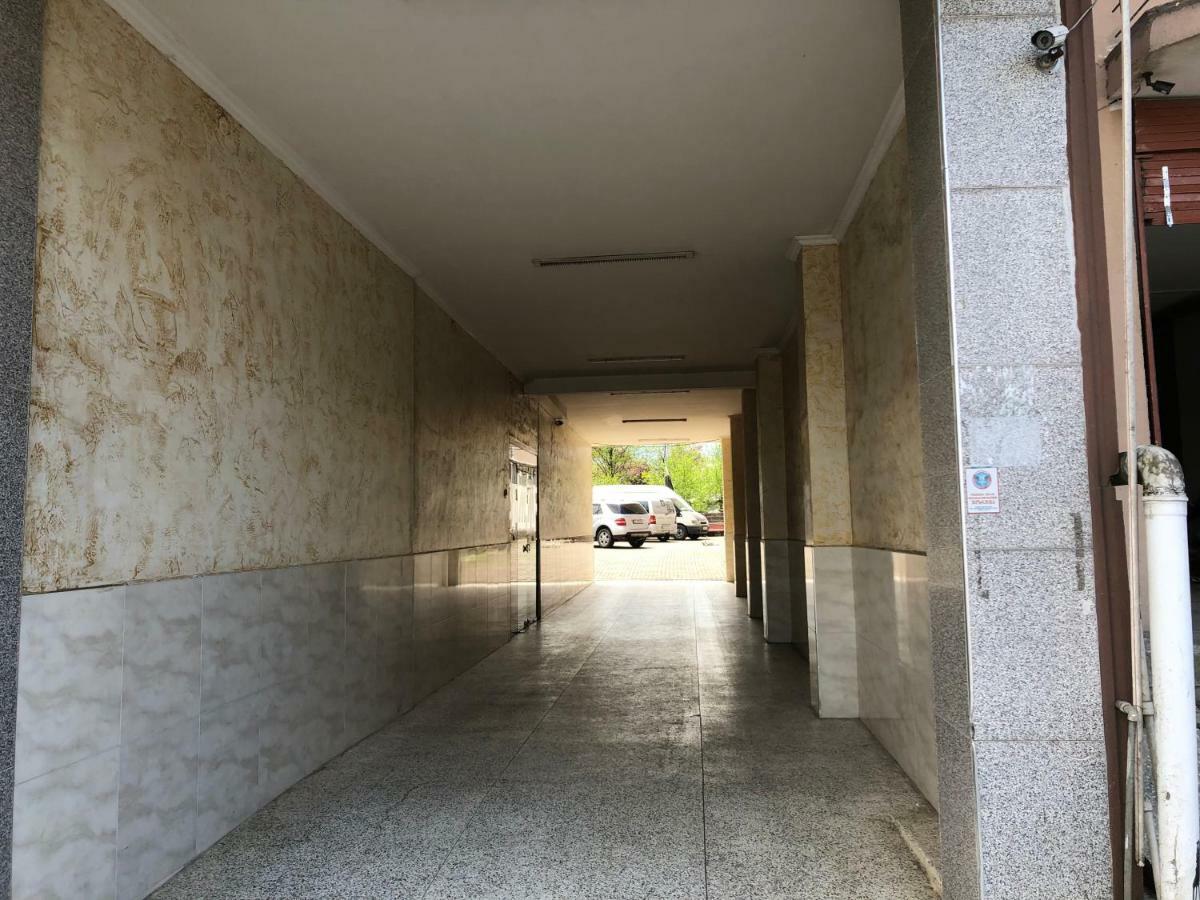 M-Palace Hotel Μπατούμι Εξωτερικό φωτογραφία